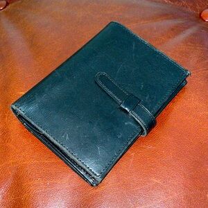 Vintage Coach Black Leather Folding Wallet VGUC